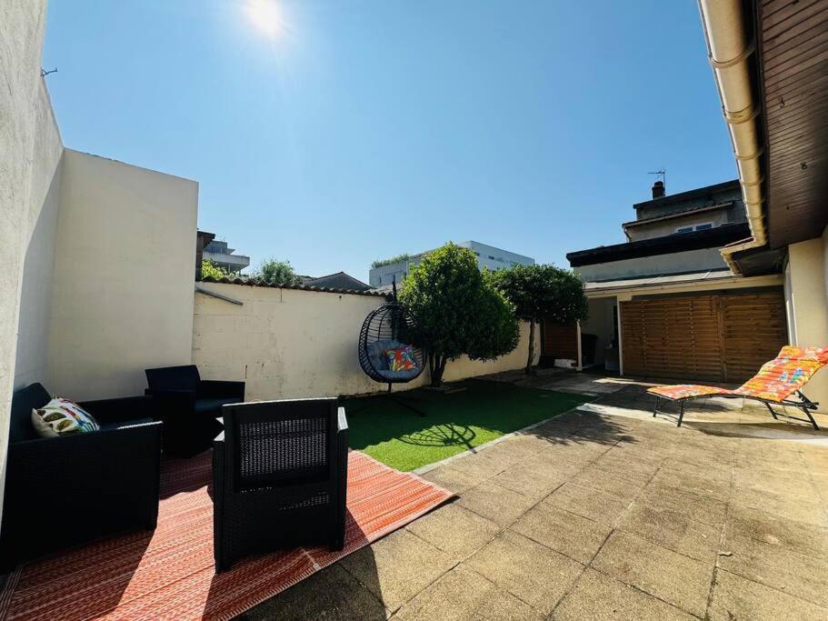 Le Patio - Maison Avec Jardin - Wifi Bègles Buitenkant foto